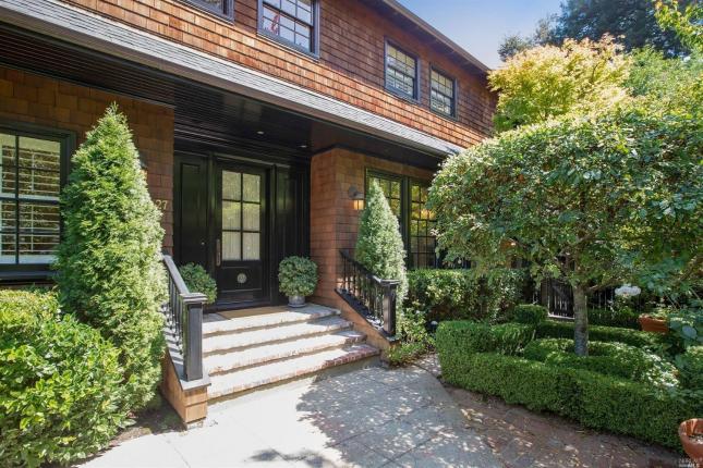 27 Redwood Drive, Ross Photo
