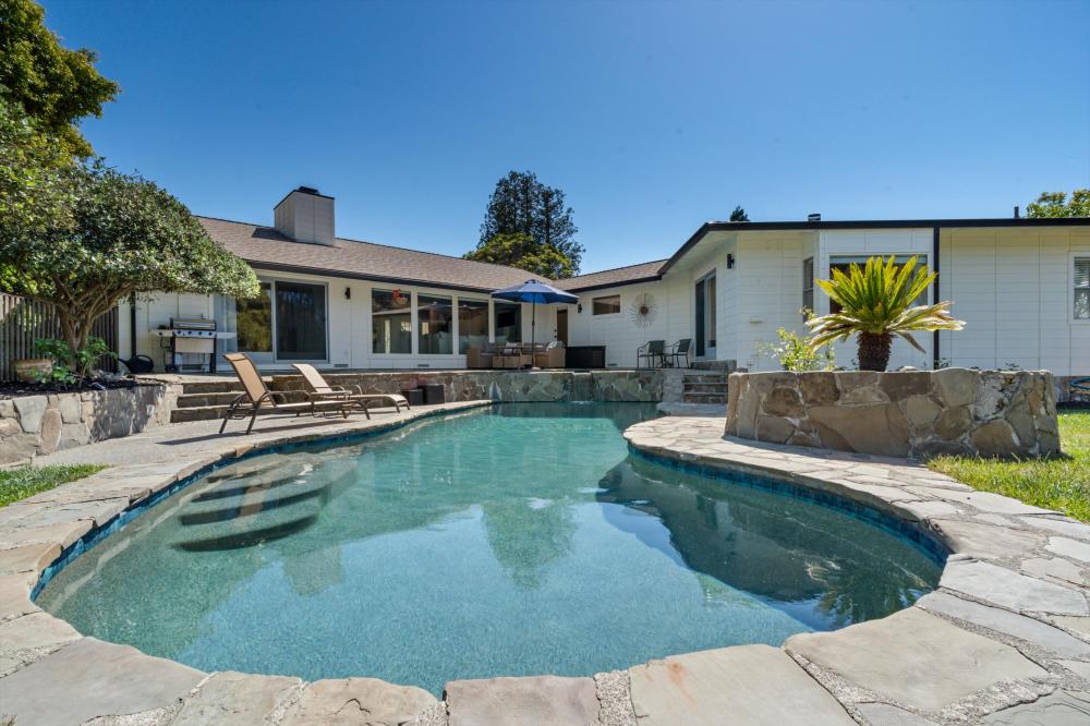 291 Riviera Drive, San Rafael Photo
