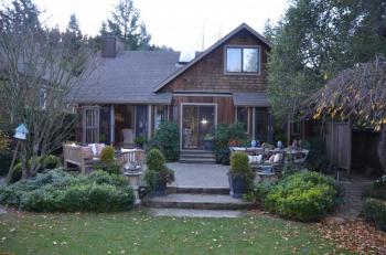 53 Poplar Avenue, Ross Photo