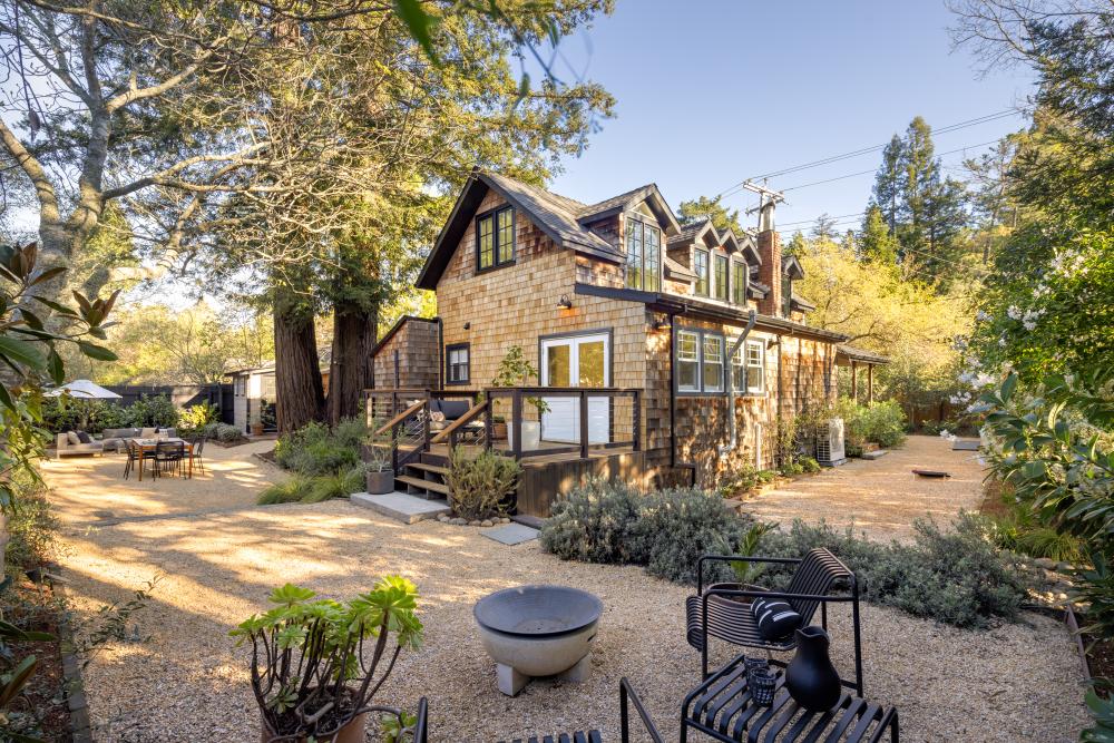 19 Sir Francis Drake Boulevard, Ross #11