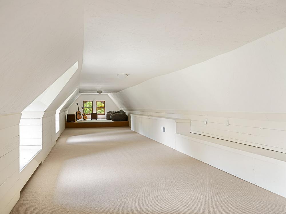 37 Upper Road #42