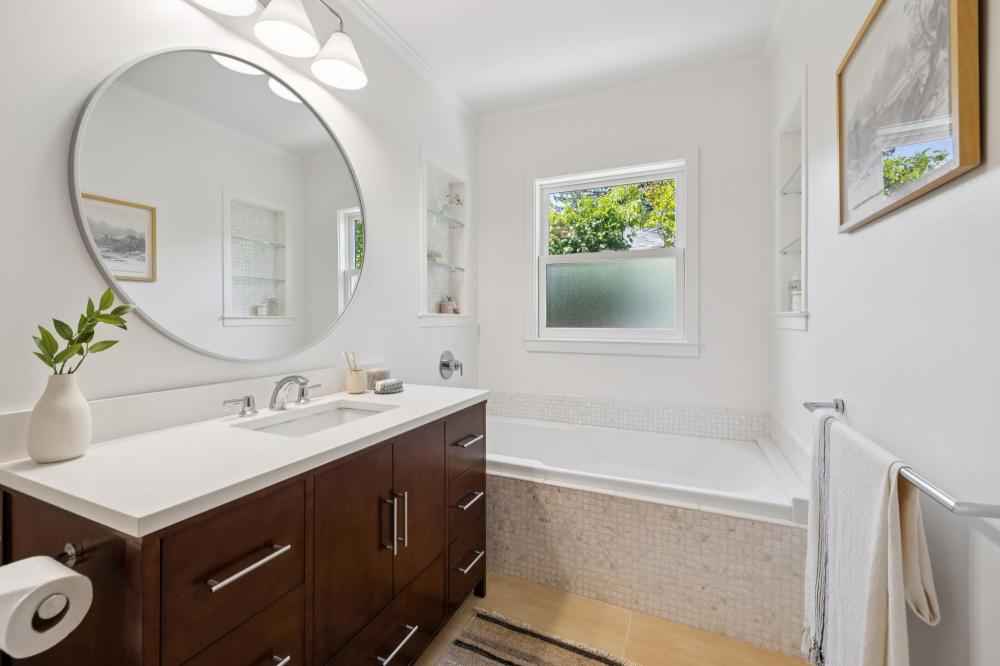 208 Brookside Drive #16