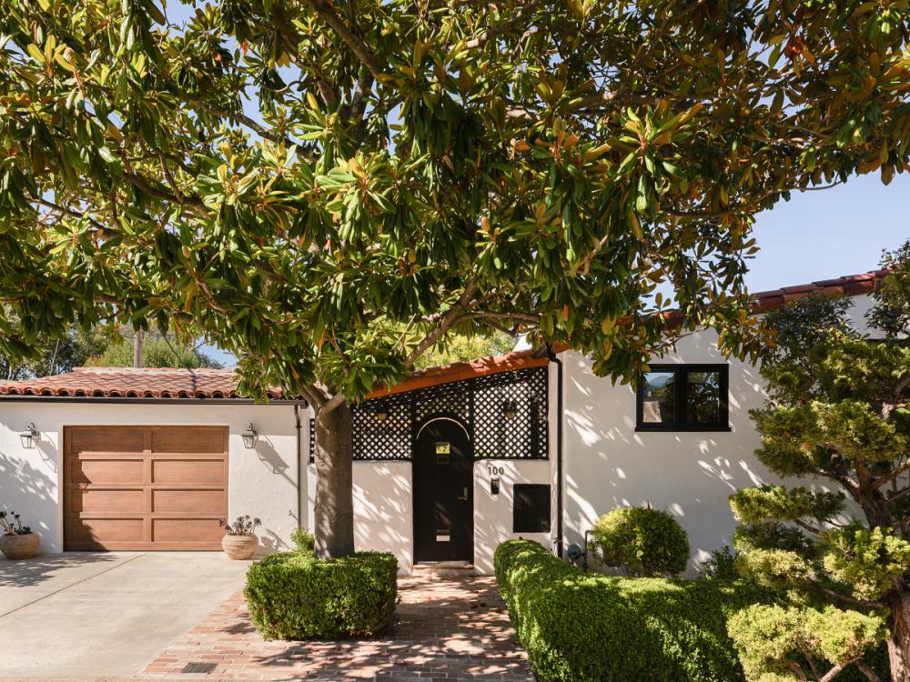100 Meadowcroft Drive #22
