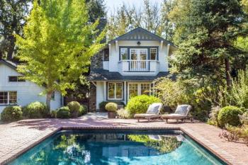 12 Fernhill Avenue, Ross Photo